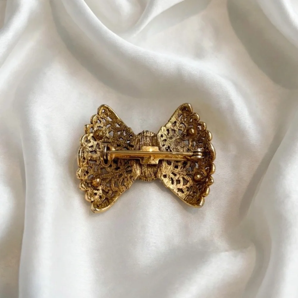 Gold Filigree Bow Brooch with Pearl Accent